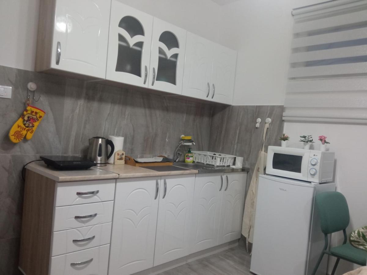Studio Lotos Belgrade Luaran gambar